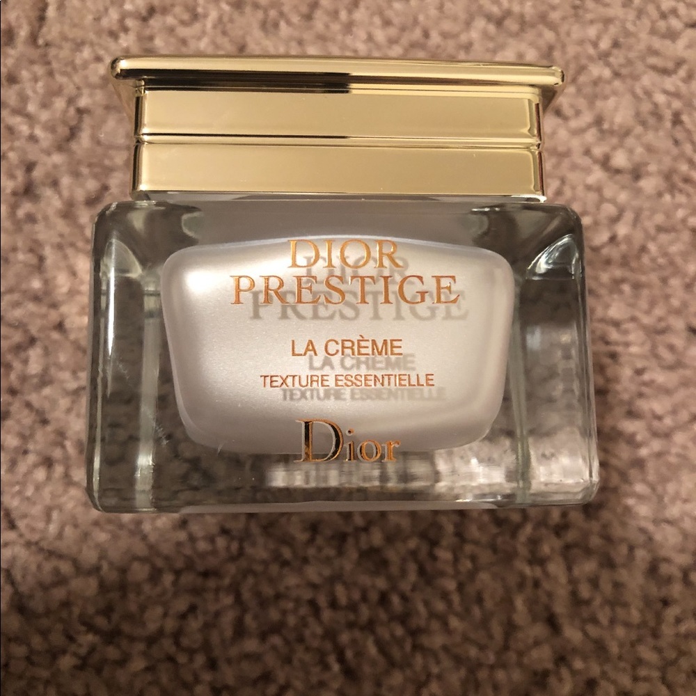 DIOR PRESTIGELa crème texture essentielle face cream